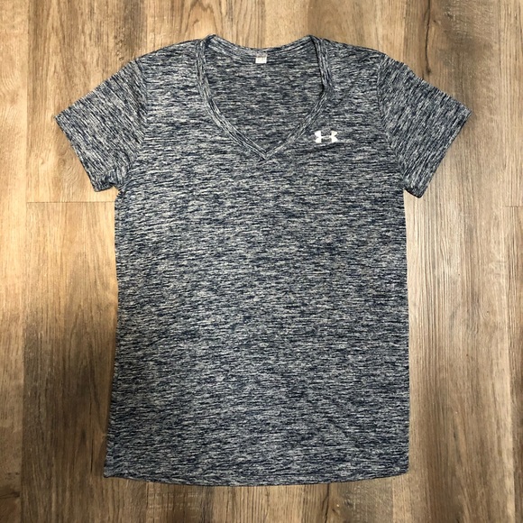 Under Armour Tops - Gray Under Armour Top